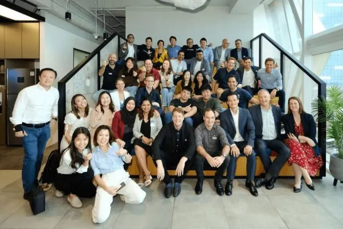 A cohort of founders at an HHQ program